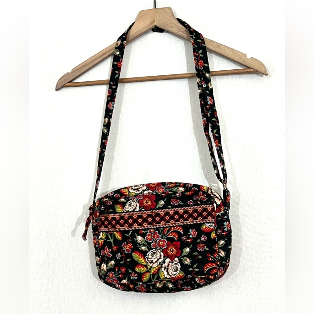 VERA BRADLEY | Floral Crossbody Bag | Vintage | Summer | Vibrant | 90’s